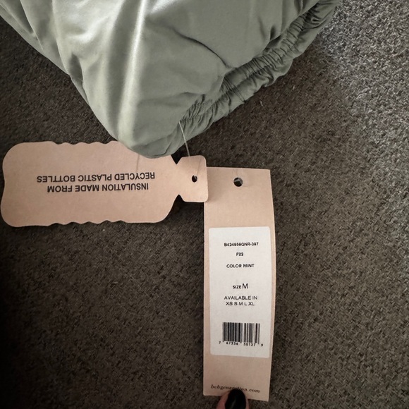 BCBGeneration Puffer Jacket - Picture 3 of 6